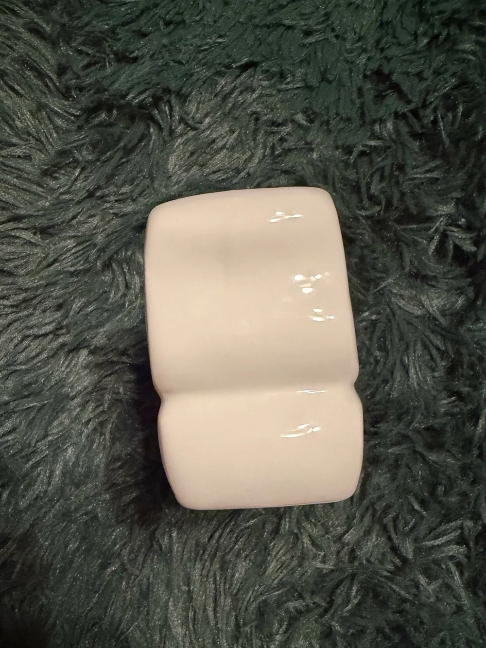 3/$25 ✨ White Ceramic Bow Double Taper Candle Holder